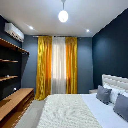 Blloku Center * Tirana