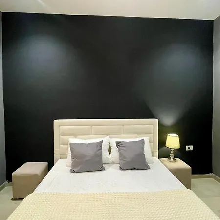 Blloku Center Appartement *